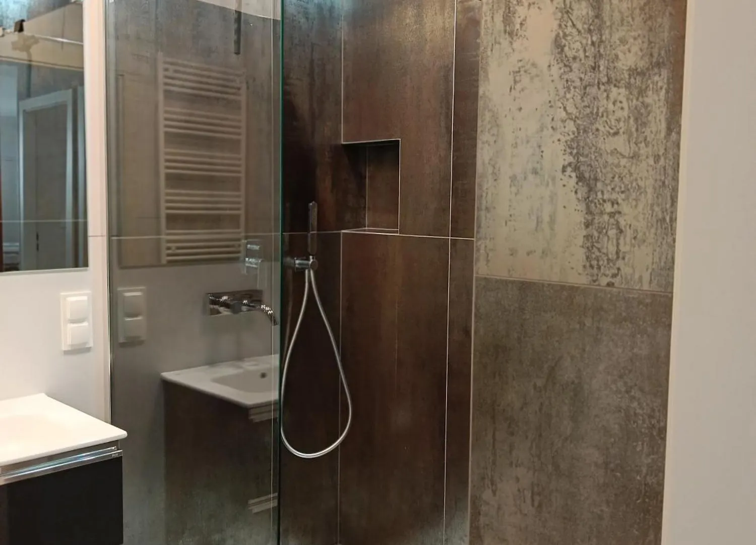 Apartament Zielony Zakatek Wroclaw Free Parking, Ochrona 0*,  Poland